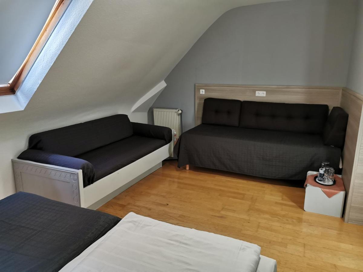 Hotel Brunnenhof Wilgartswiesen ภายนอก รูปภาพ