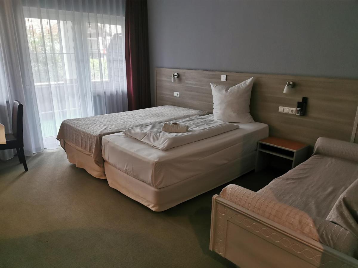 Hotel Brunnenhof Wilgartswiesen ภายนอก รูปภาพ