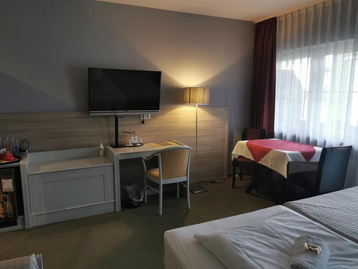 Hotel Brunnenhof Wilgartswiesen ภายนอก รูปภาพ