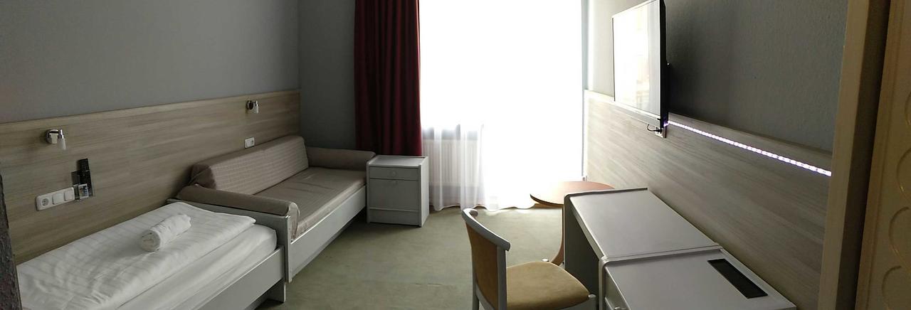 Hotel Brunnenhof Wilgartswiesen ภายนอก รูปภาพ