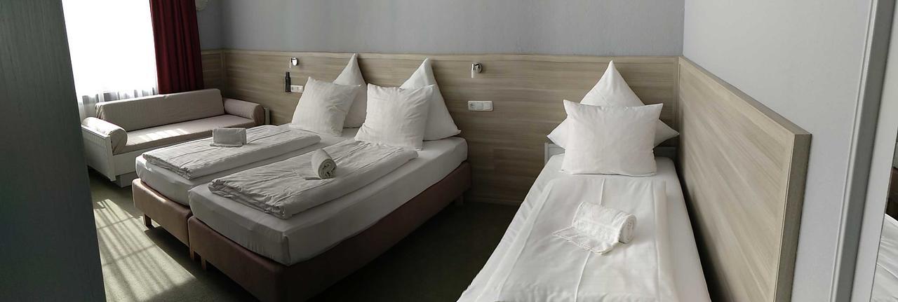 Hotel Brunnenhof Wilgartswiesen ภายนอก รูปภาพ